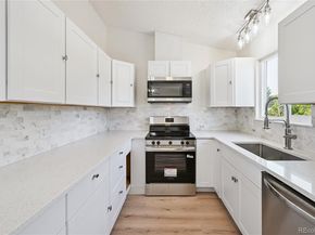 1687 Ensenada Way, Aurora CO 80011