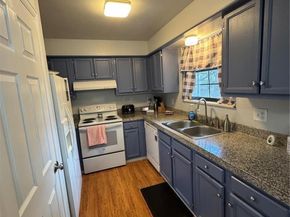 7020 W Portland Avenue, Littleton CO 80128