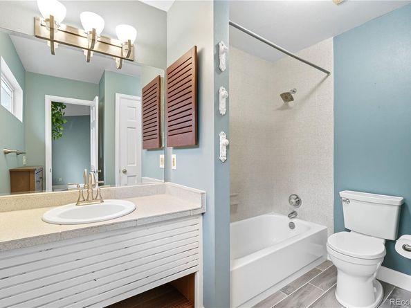 1470 S Quebec Way 261, Denver CO 80231