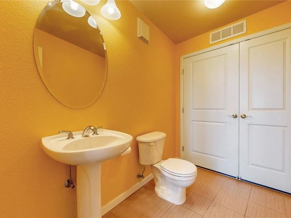 8185 E Lowry Boulevard 302, Denver CO 80230