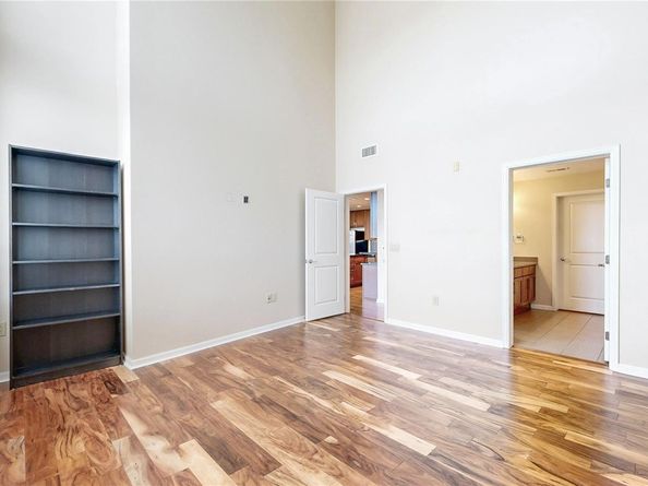 8185 E Lowry Boulevard 302, Denver CO 80230