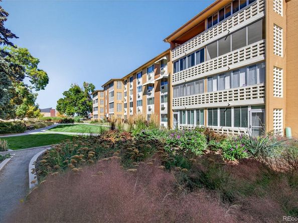 495 S Dayton Street 10A, Denver CO 80247