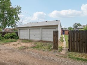 3285 S Delaware Street, Englewood CO 80110