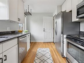3285 S Delaware Street, Englewood CO 80110
