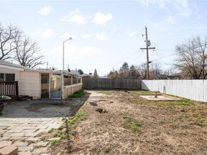 3123 Uvalda Street, Aurora CO 80011