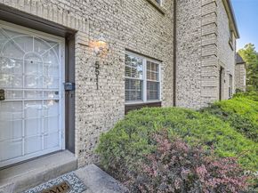 5511 S Lowell Boulevard, Littleton CO 80123