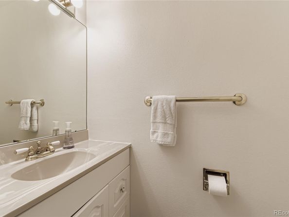 9089 E Nassau Avenue, Denver CO 80237