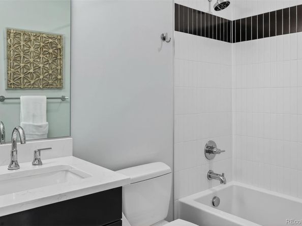 17 S Washington Street, Denver CO 80209