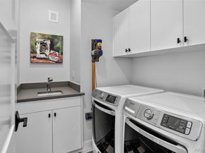 17 S Washington Street, Denver CO 80209