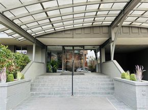 909 N Logan Street 6D, Denver CO 80203