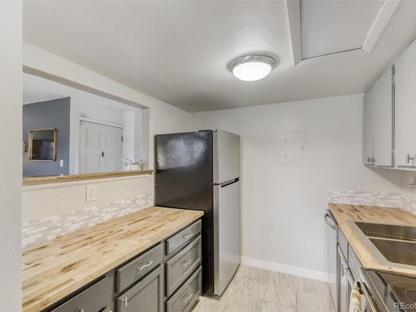 3428 S Locust Street B, Denver CO 80222