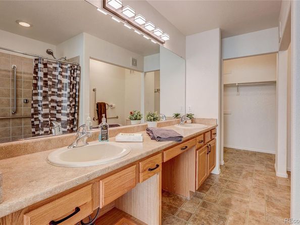 22460 E Heritage Parkway, Aurora CO 80016