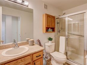 22460 E Heritage Parkway, Aurora CO 80016