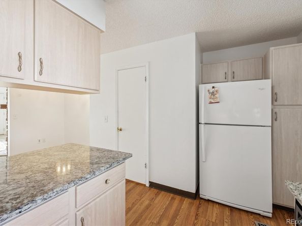 3121 S Estes Street, Lakewood CO 80227