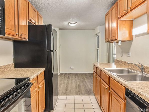 2375 S Linden Court 201, Denver CO 80222