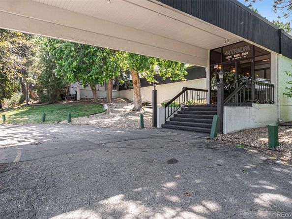2375 S Linden Court 201, Denver CO 80222