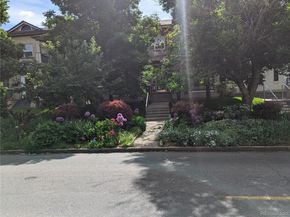 1746 N Franklin Street 1, Denver CO 80218