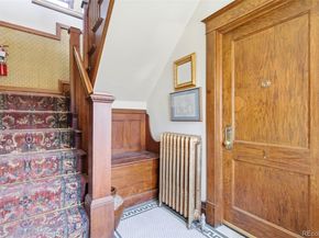 1746 N Franklin Street 1, Denver CO 80218