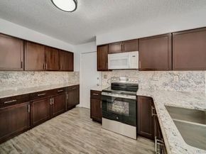 4666 Freeport Way, Denver CO 80239