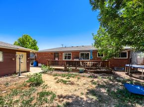 4 Seattle Lane, Longmont CO 80501