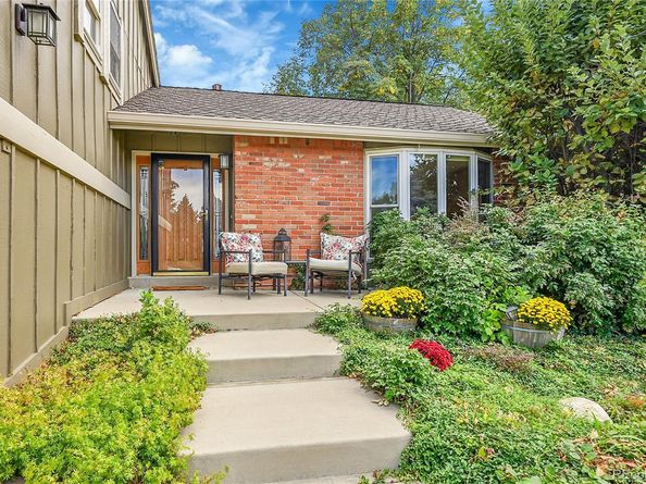 7797 S Willow Way, Centennial CO 80112