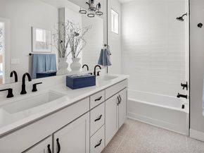 888 S Valentia Street 16103, Denver CO 80247