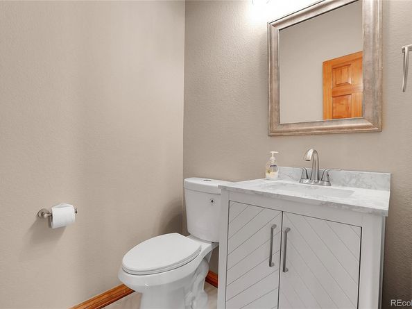 1845 S Jay Way, Lakewood CO 80232