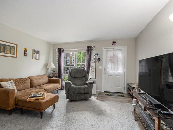 11987 E Kepner Drive, Aurora CO 80012