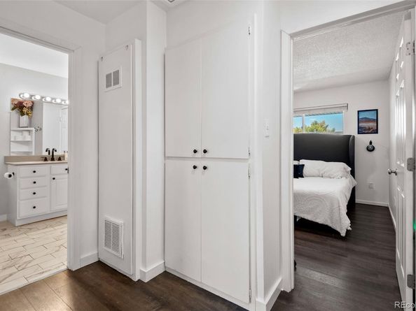 9240 E Lehigh Avenue, Denver CO 80237