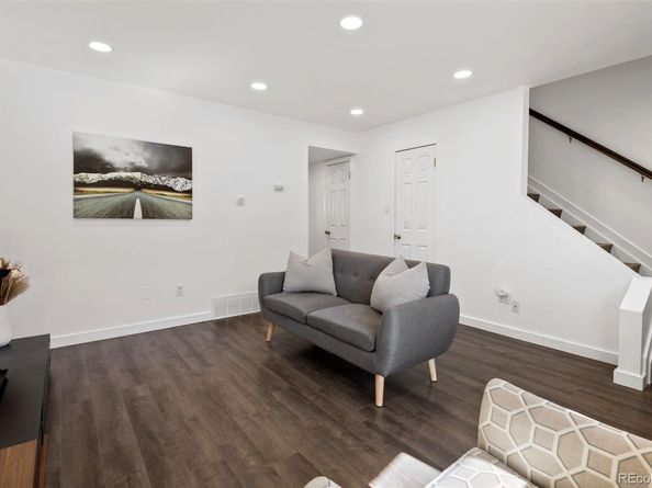 9240 E Lehigh Avenue, Denver CO 80237