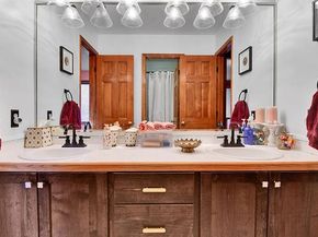 4852 S Carson Street, Aurora CO 80015