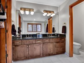 4852 S Carson Street, Aurora CO 80015