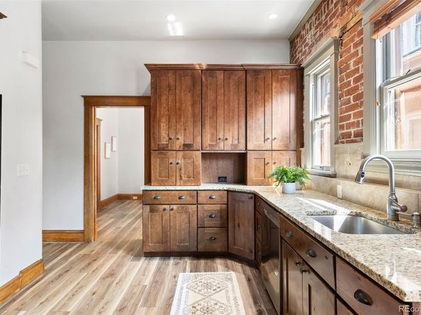 165 S Clarkson Street, Denver CO 80209
