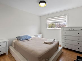 690 S Newark Court, Aurora CO 80012
