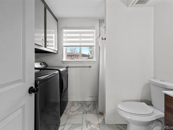 690 S Newark Court, Aurora CO 80012