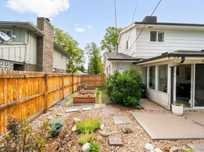 215 Oakland Street, Aurora CO 80010