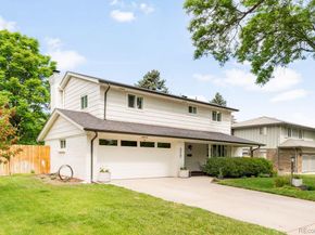 215 Oakland Street, Aurora CO 80010