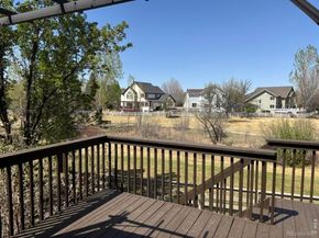 3965 Hawthorne Circle, Longmont CO 80503