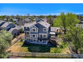 3965 Hawthorne Circle, Longmont CO 80503