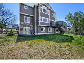 3965 Hawthorne Circle, Longmont CO 80503