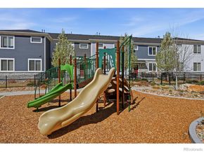 728 Stonebridge Drive, Longmont CO 80503