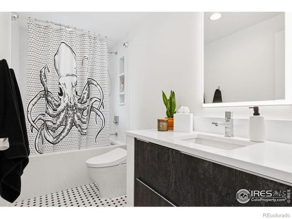 8612 W 69th Place, Arvada CO 80004