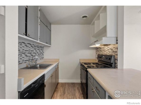 225 E 8th Avenue E20, Longmont CO 80504