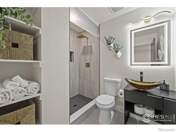 14950 W 32nd Avenue, Golden CO 80401