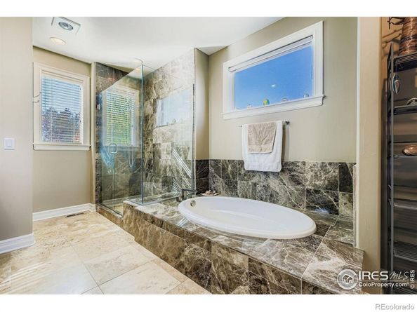 7464 Whirlaway Lane, Niwot CO 80503