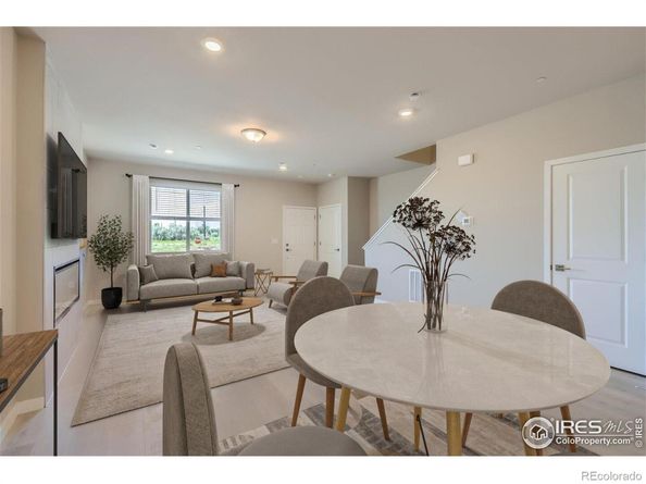 2768 Bear Springs Cir Dr, Longmont CO 80503