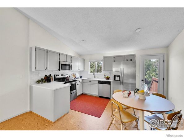 2155 Hackberry Circle, Longmont CO 80501