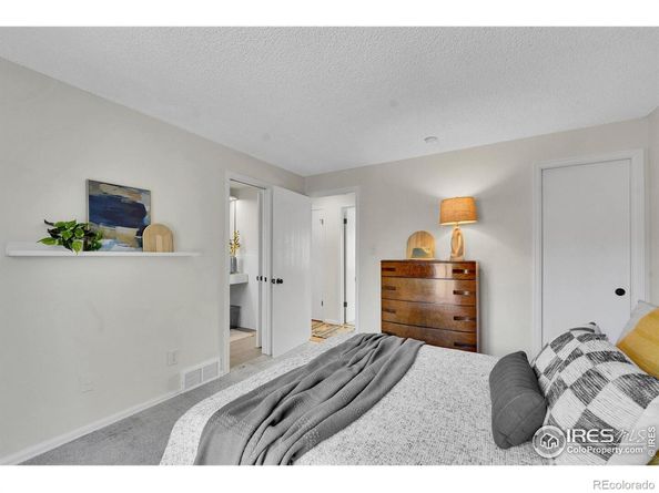 2155 Hackberry Circle, Longmont CO 80501