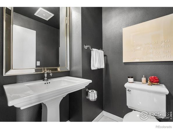 1900 E Girard Place 1008, Englewood CO 80113