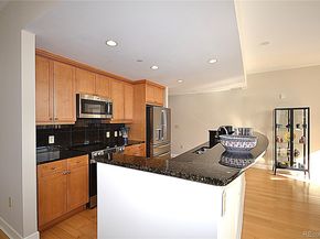 7220 W Bonfils Lane 319, Lakewood CO 80226